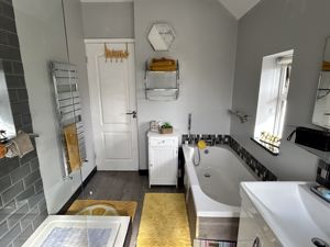 Photo 19- click for photo gallery